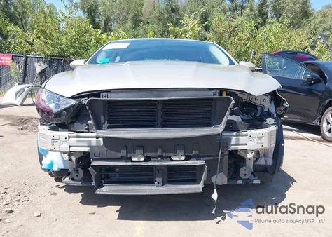 2018 Ford Fusion Hybrid S z USA, uszkodzony, nr VIN 3FA6P0UU2JR191558